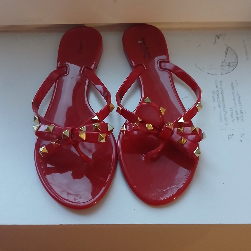 Bow Studded Sandals - Picture 3 of 4
